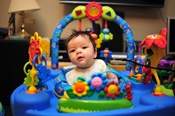 exersaucer for 4 month old